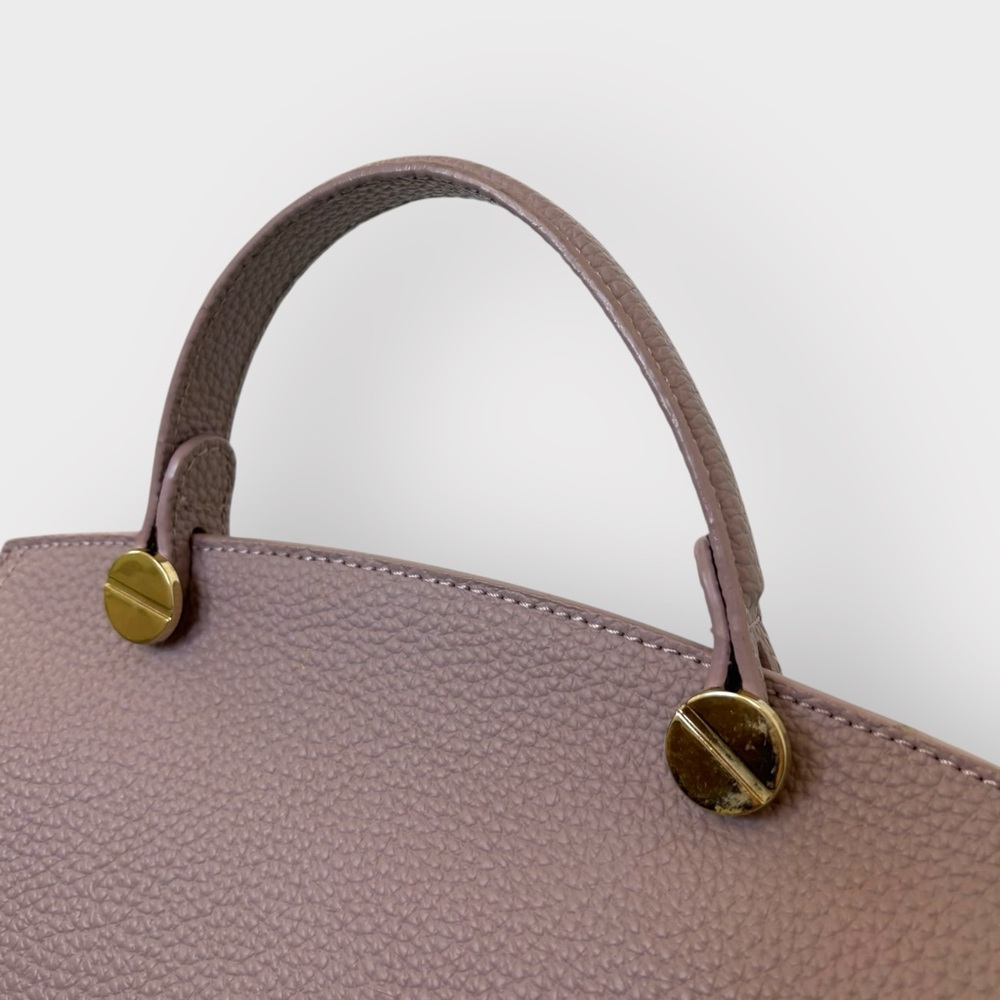 Purple Lavender Lavender Leather Flap Handbag Purse - Gold Hardware - Picture 5 of 10